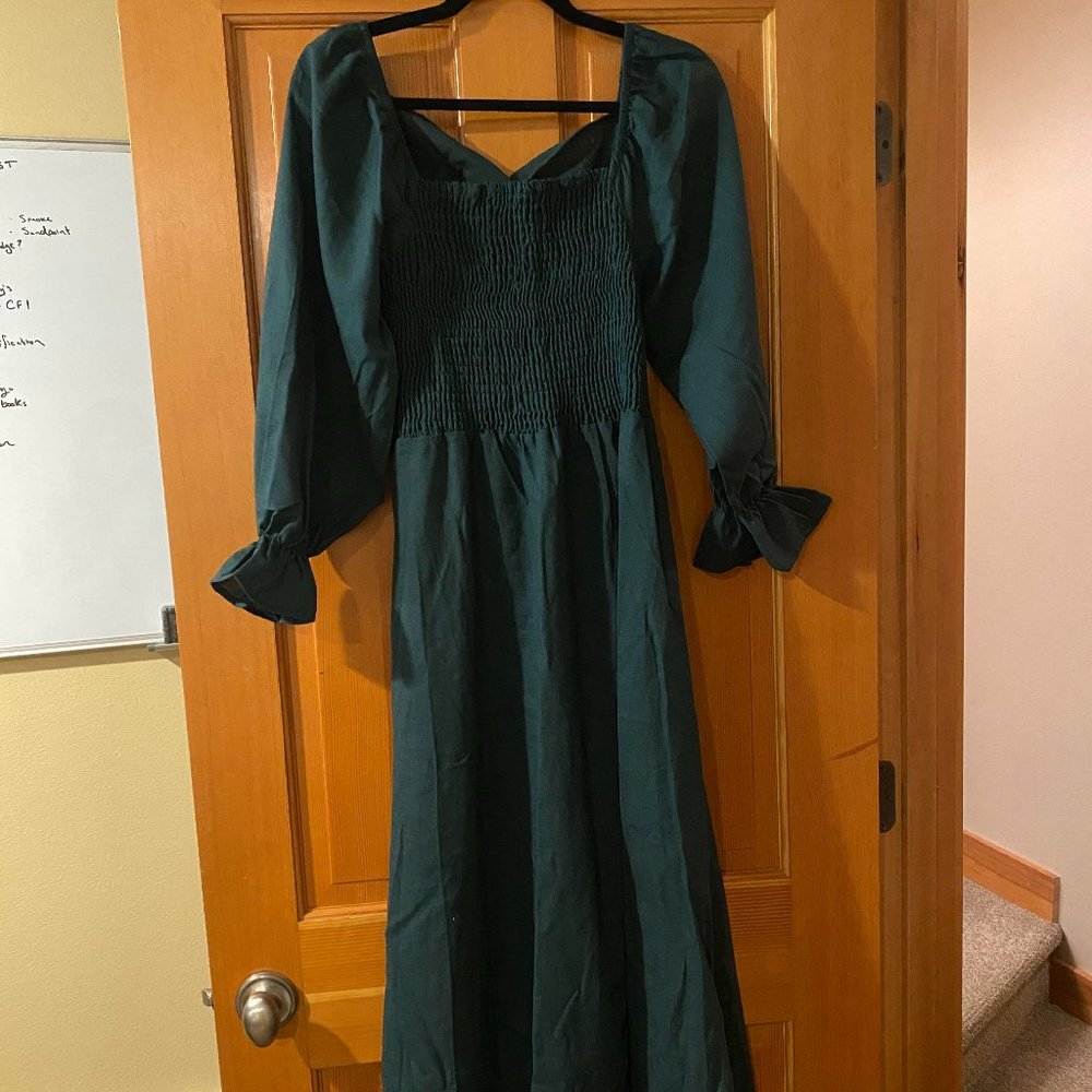 LAST CALL NEW McCoyn French Ruffled Lantern Sleeves Green Dress